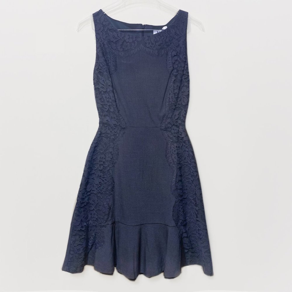 NWT! ELLE Heather Grey Flouncy Dress